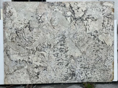 Casa Blanca  · Granite · 3 cm · polish · 110" x 83"