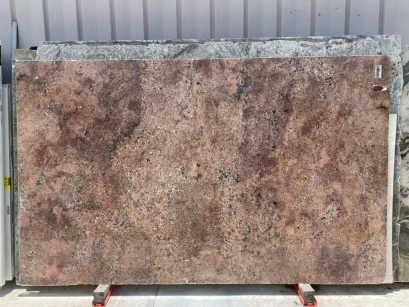 Juparana bordeaux · Granite · 3 cm · polish · 117" x 70 1/2"