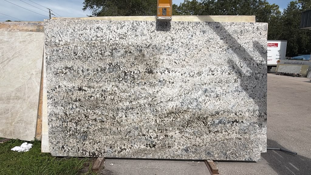 BLUE ARAND · Granite · 3 cm · Polished · 125" x 78"