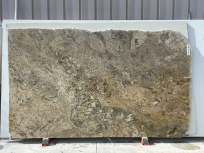 Madonnia Gold · Granite · 3 cm · polish · 118" x 69"