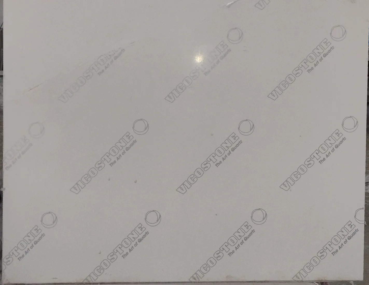 Thazos · Quartz · 3 cm · — · 57 1/2" x 45 1/2"