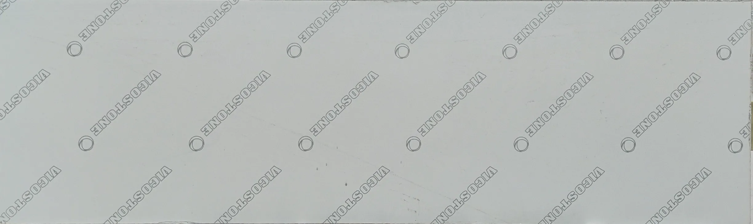 Thazos · Quartz · 3 cm · — · 116" x 34"