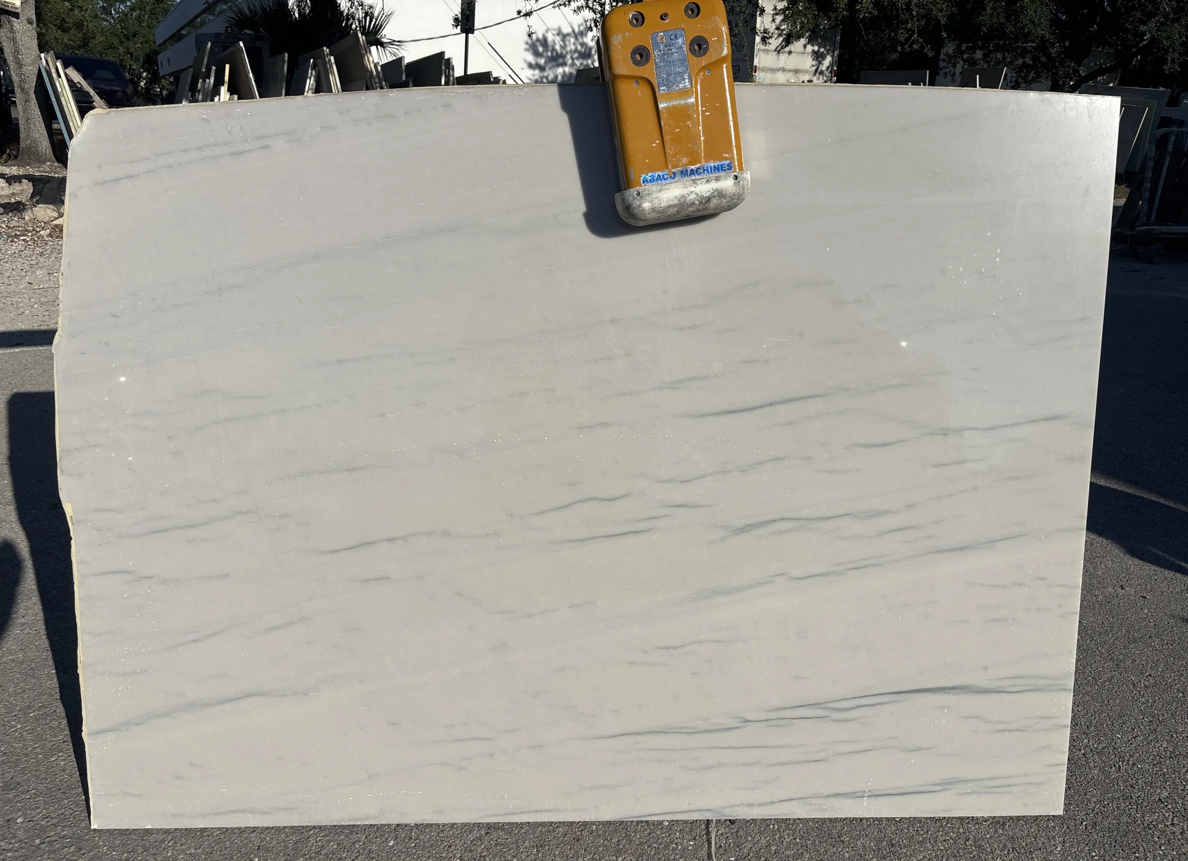 Tempest White · #Lot SW59433/28 · #Slab 1 · Quartzite · 3 cm · polish · 69" x 50"