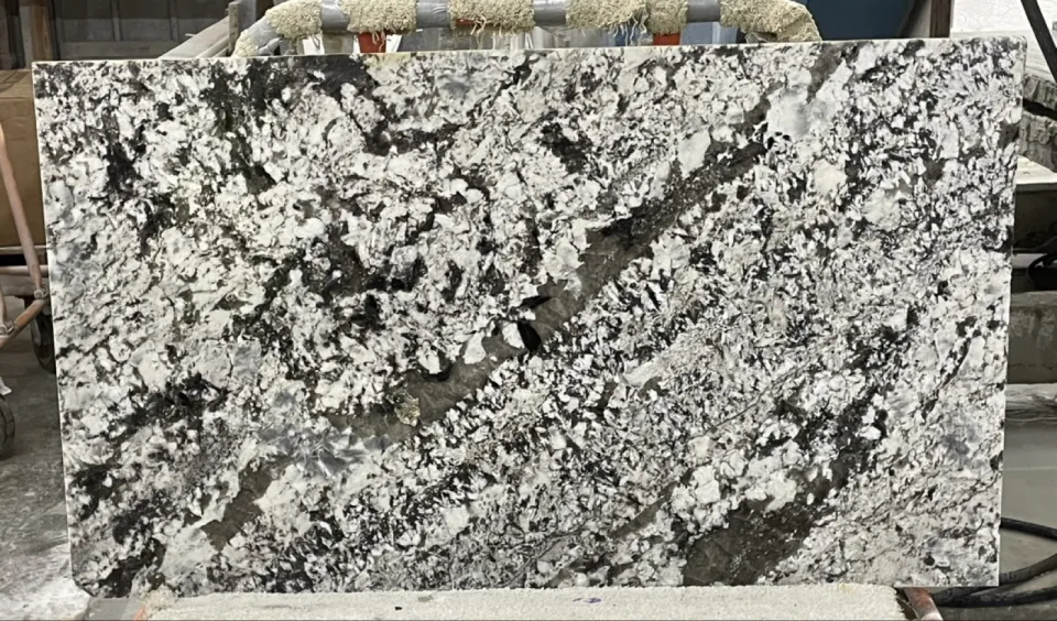 Blue Arana New · Granite · 3 cm · polish · 130" x 77 1/2"
