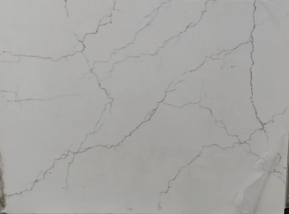 Calacatta miragio duo · Quartz · 3 cm · polish · 58" x 43"