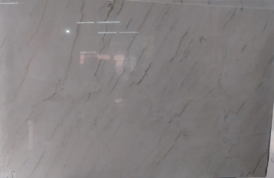 Calacatta Luxe · Quartzite · 3 cm · polish · 79" x 50 1/2"