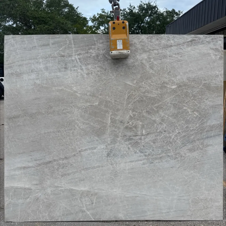 Bacca · Quartzite · 3 cm · polish · 92" x 78"