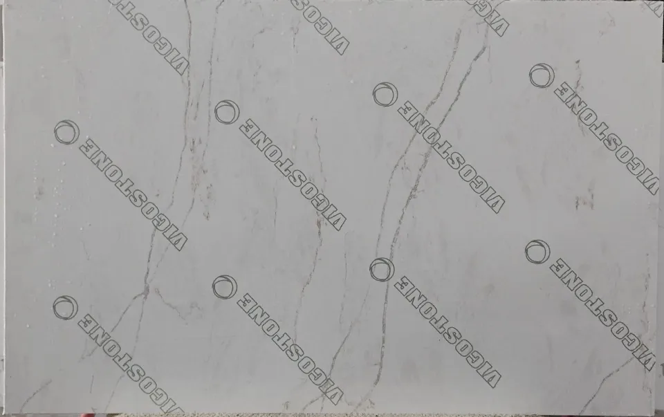 Pompeii bella Petra · Quartz · 3 cm · polish · 60 1/2" x 39"