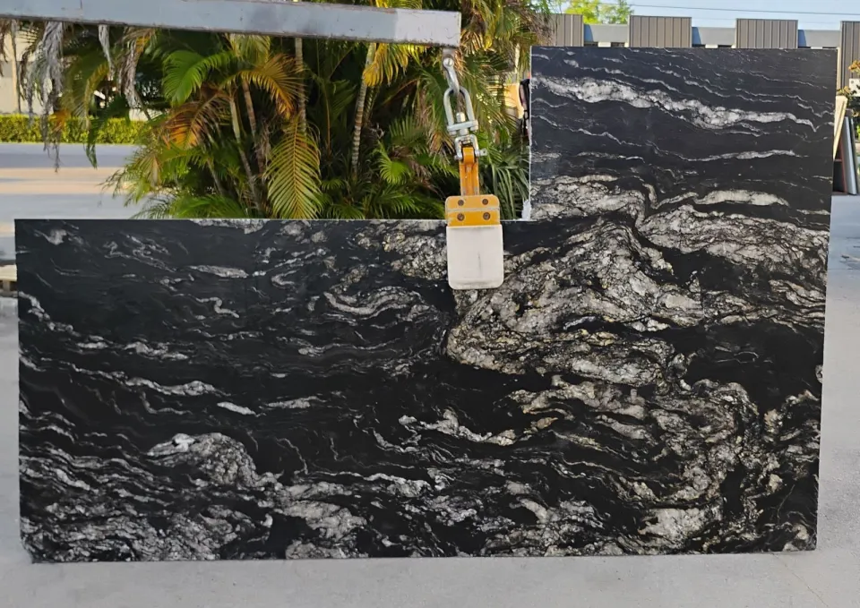 Titanium leathered · Granite · 3 cm · polish · 122" x 52"