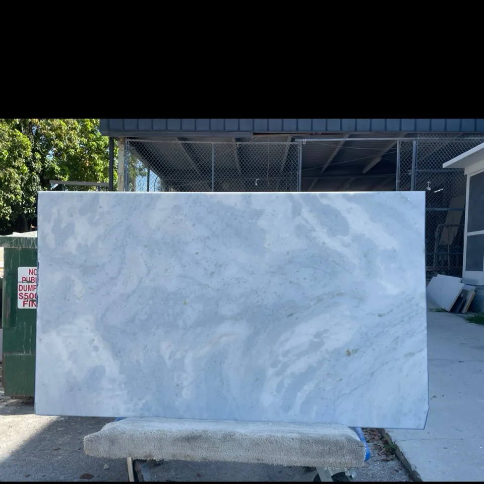 Cielo Bue · Quartzite · 3 cm · polish · 43.33" x 74 1/2"